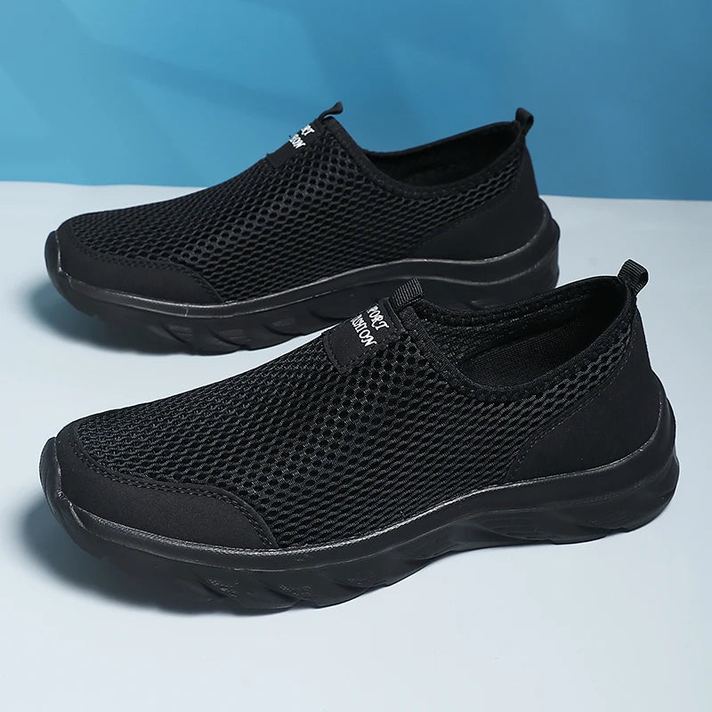 Sneakers Men Summer Casual Shoes Men Mesh Breathable Outdoor Non Slip Soft Sports Shoes Slip on Sneaker for Men Plus Size 38-46