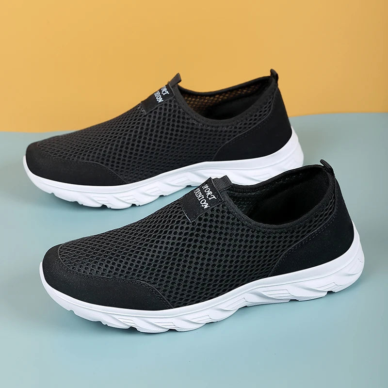 Sneakers Men Summer Casual Shoes Men Mesh Breathable Outdoor Non Slip Soft Sports Shoes Slip on Sneaker for Men Plus Size 38-46