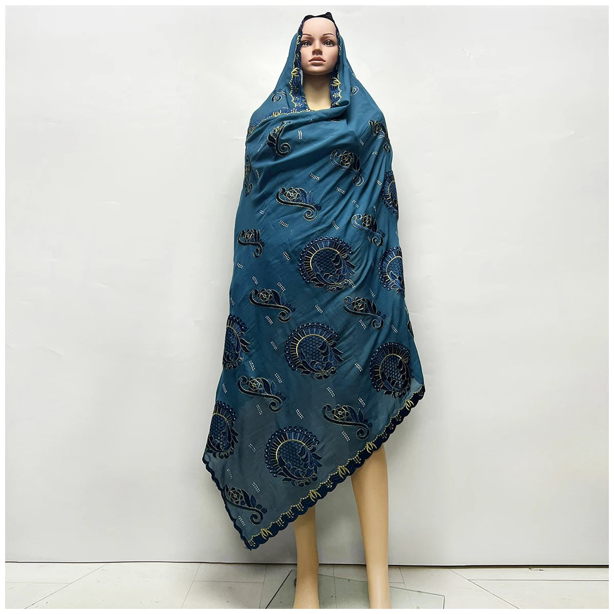 African Women Hijab Muslim Scarf High Quality 100% Cotton Fabric Rayon Cotton Thread Eembroidered Scarf Dubai Excellent Style