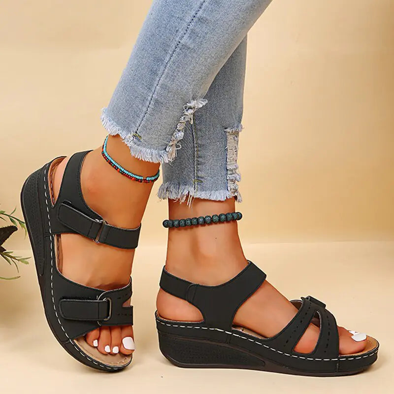 Sum Orthopedic Sandal Feminine